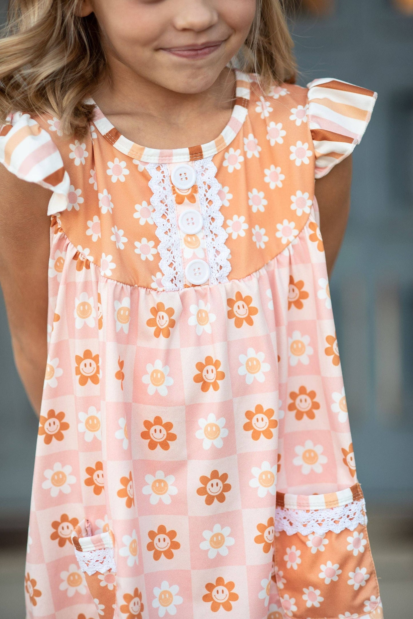 Kids Retro Smiley Daisy Ruffle Lace Pocket Spring Short Set