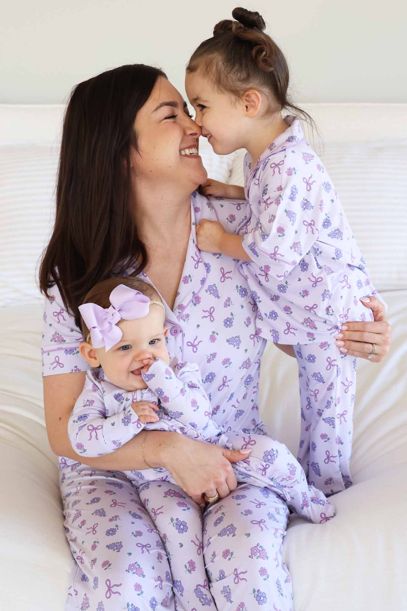 Ribbon & Roses Zipper Footie