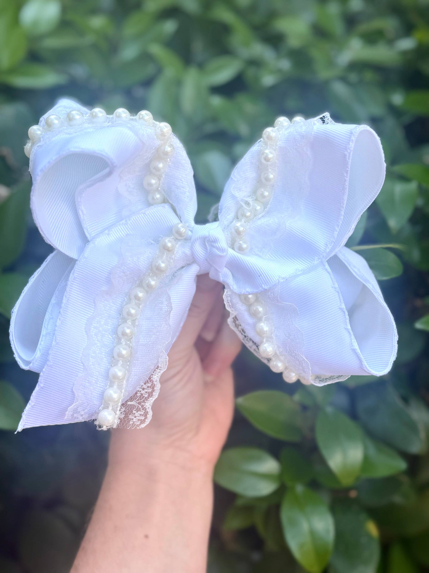 Pearl Lace Moonstitch