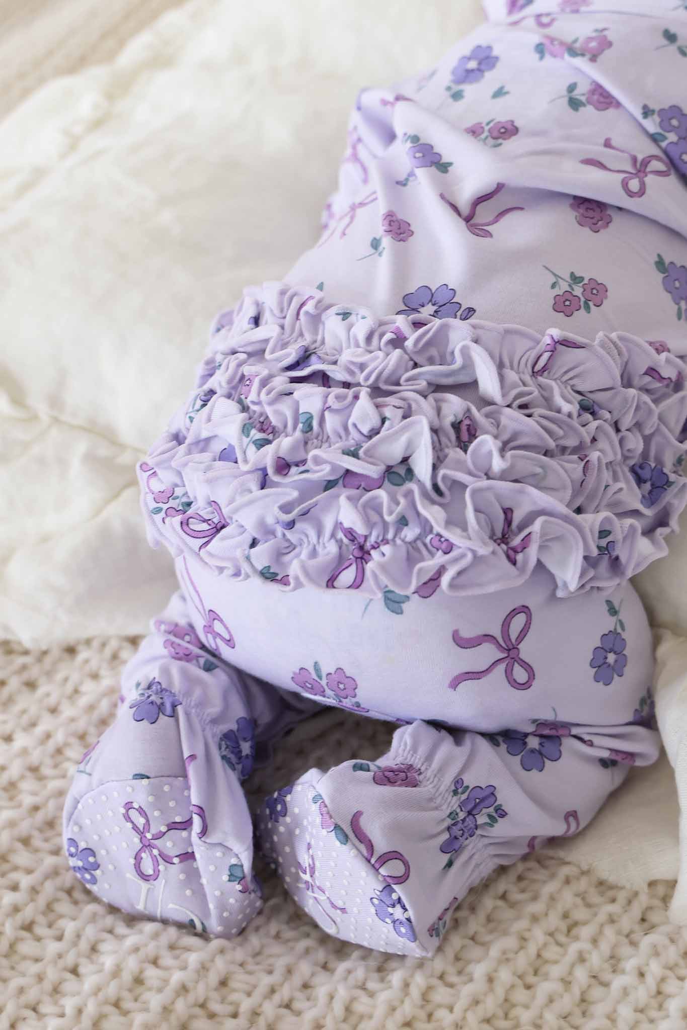 Ribbon & Roses Zipper Footie