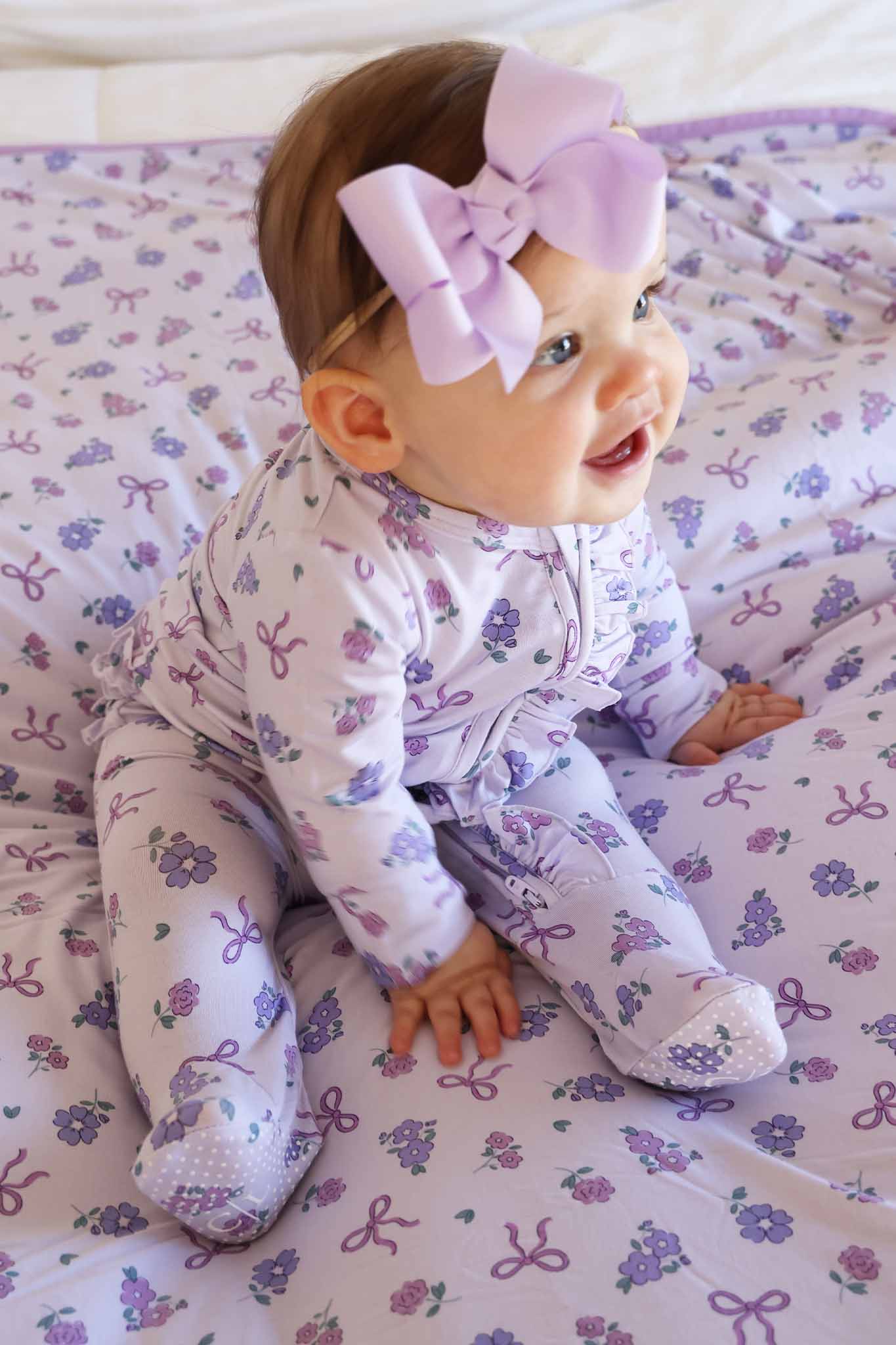 Ribbon & Roses Zipper Footie