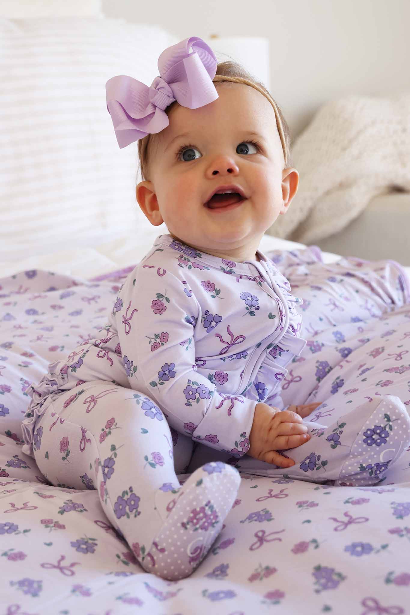 Ribbon & Roses Zipper Footie