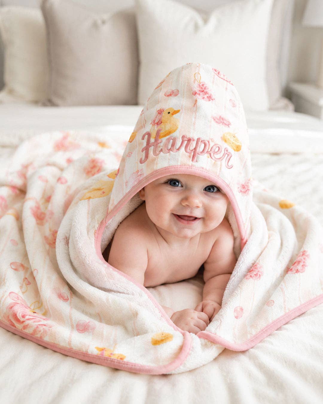 Bamboo Hooded Towel | Bubble Duckies Pink (Wholesale)