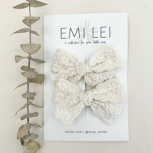 Pigtail Bow Clips