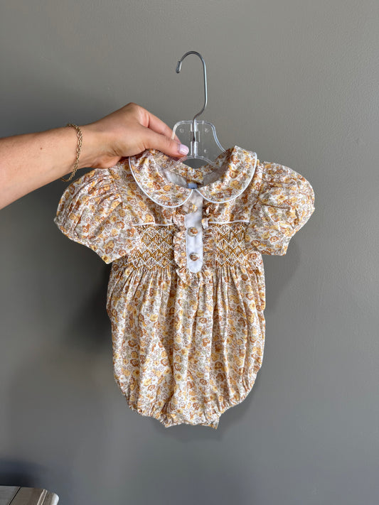 Sandy Floral Smocked Bubble