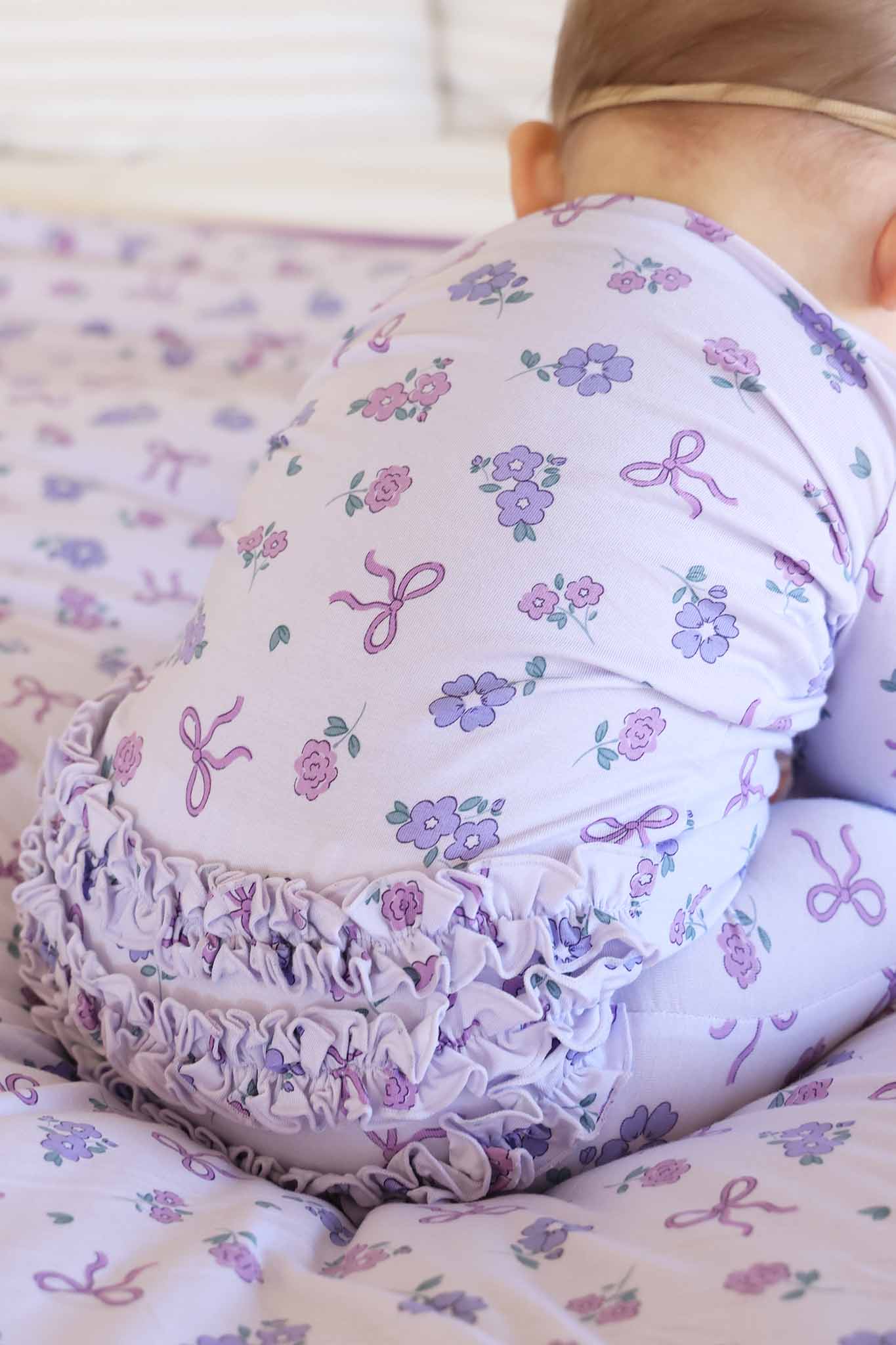 Ribbon & Roses Zipper Footie