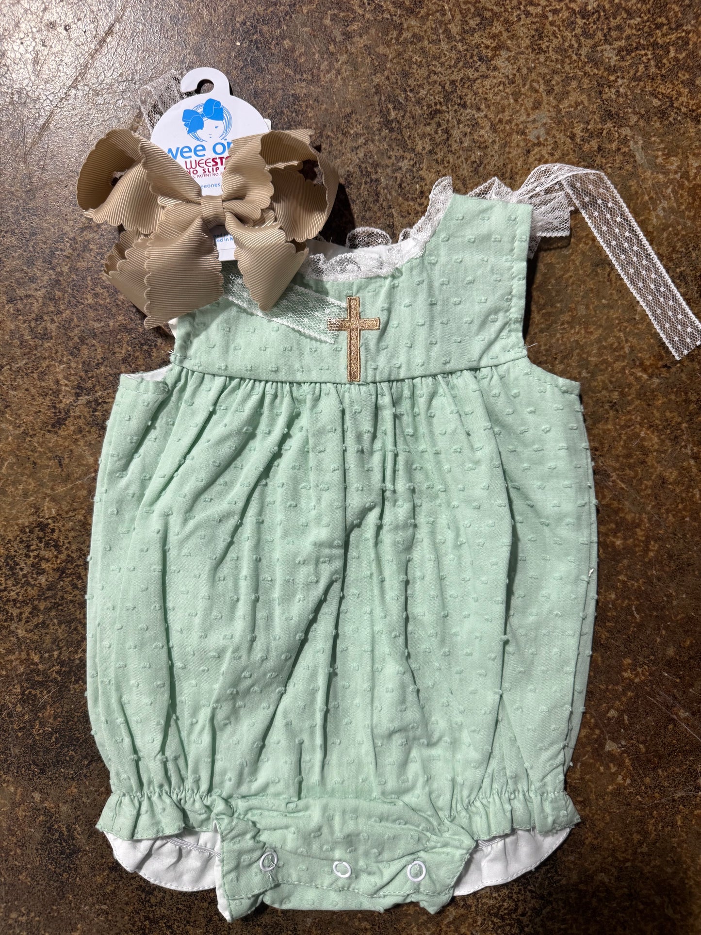 PO109: Swiss Dot Cross Girl Bubble