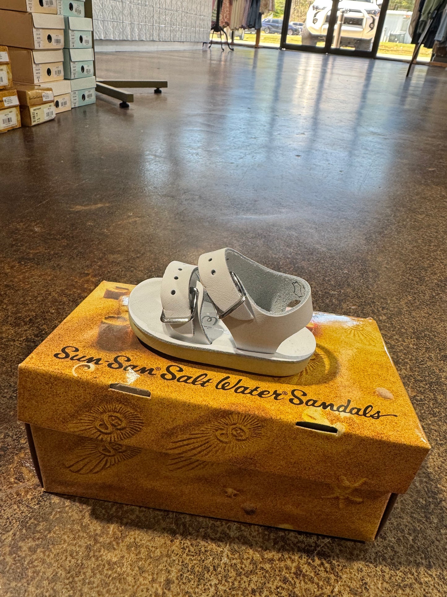 Sun Sans Infant Color White Sea Wee