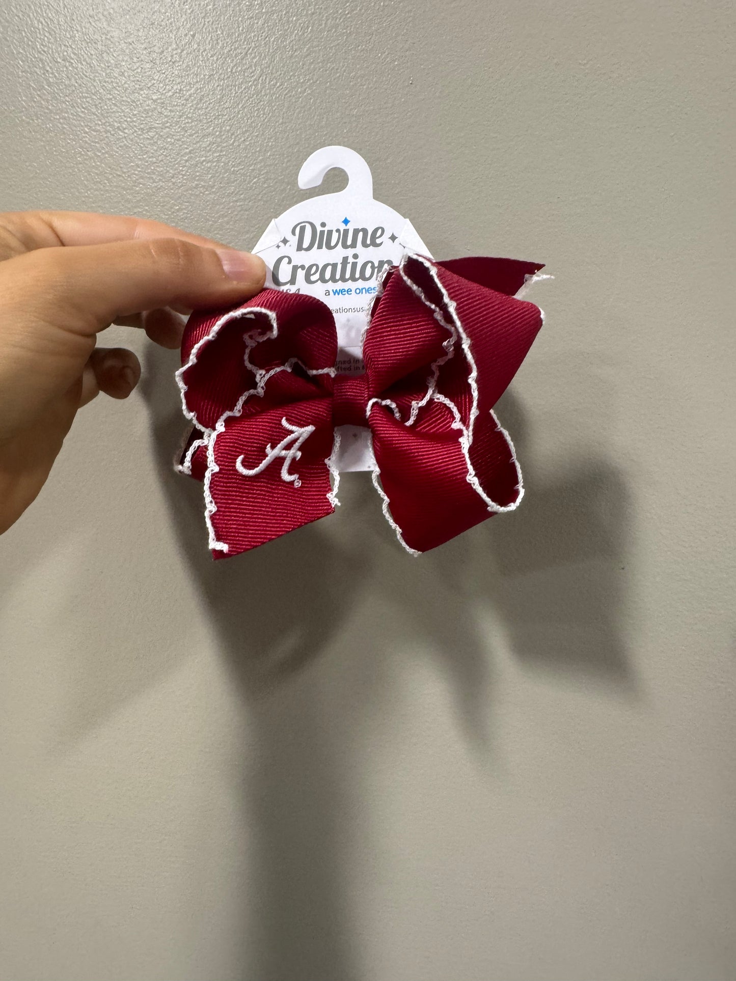 Medium GG Bow Embroidered Bama