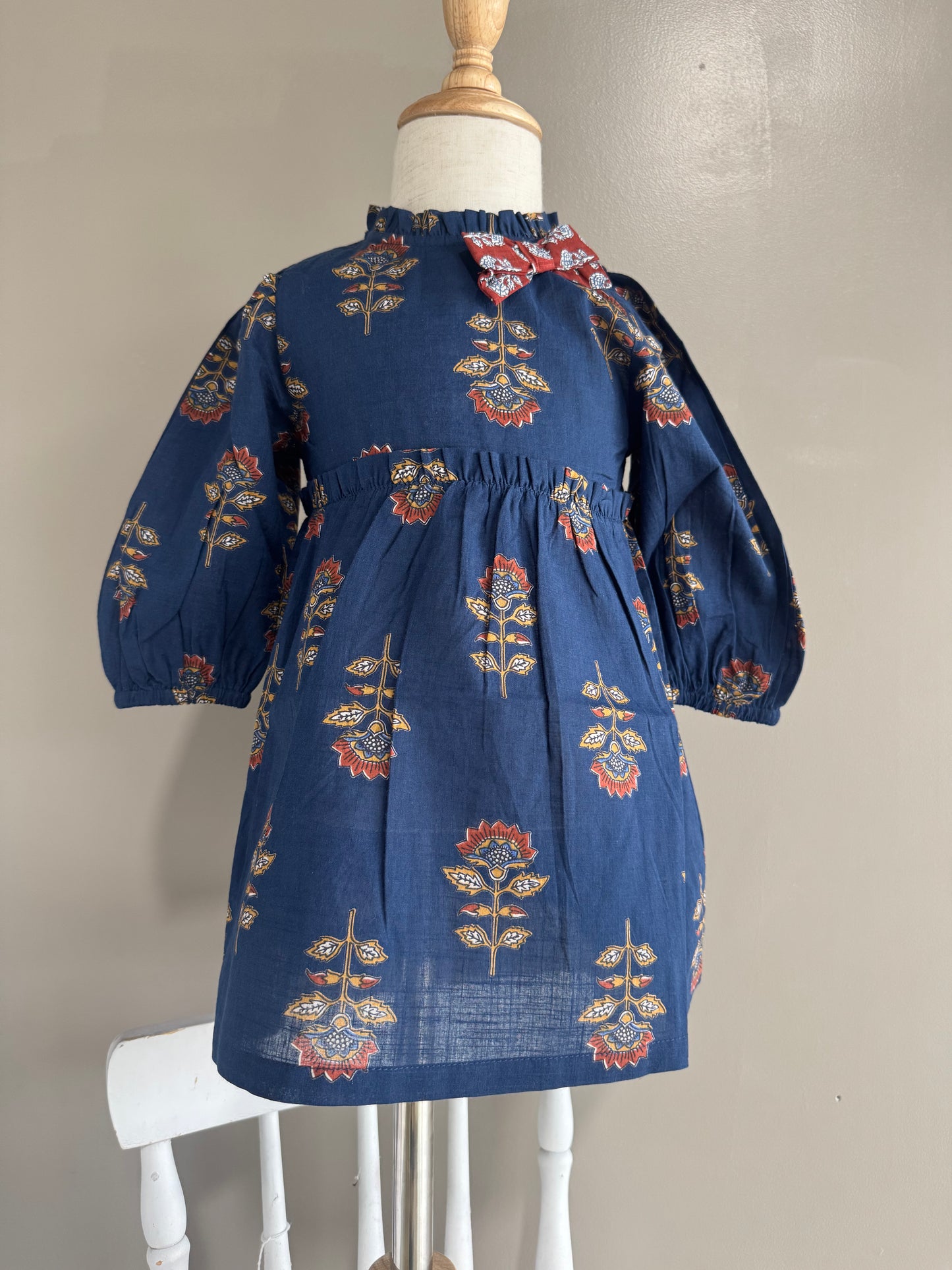 NAVY FLORAL DRESS