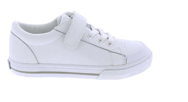Reese Leather Sneaker