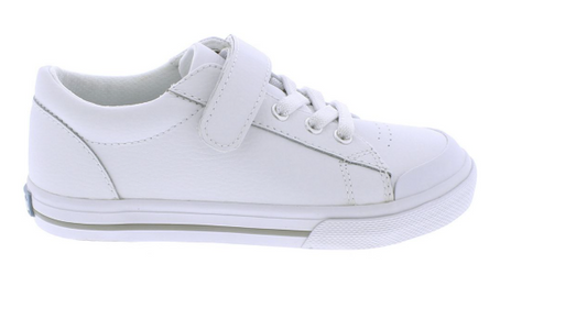 Reese Leather Sneaker