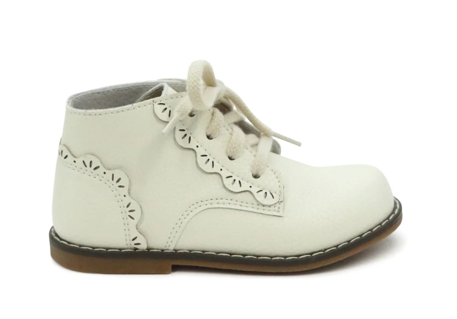 Junie Boot