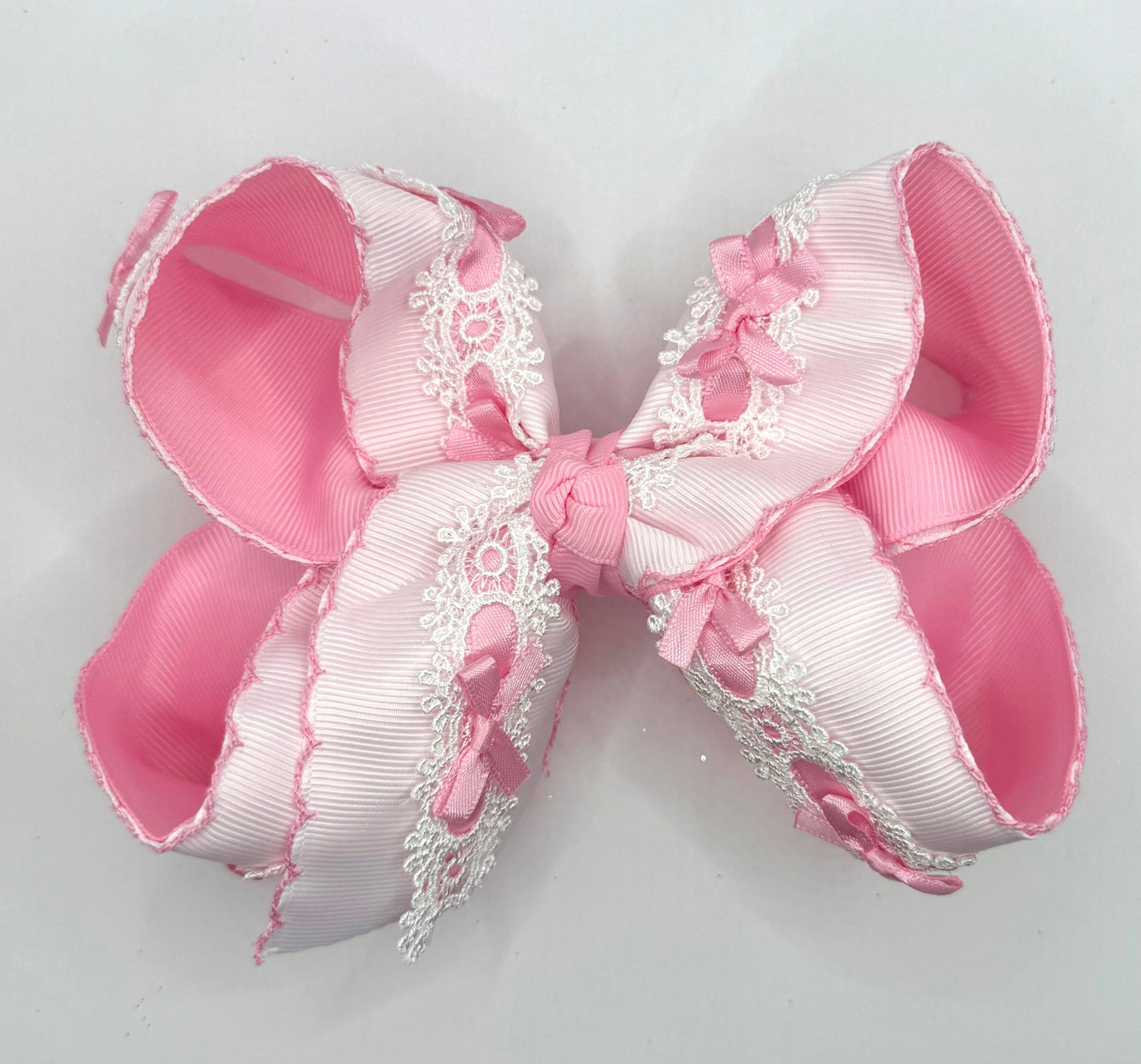 Pink Bow Lace Moonstitch