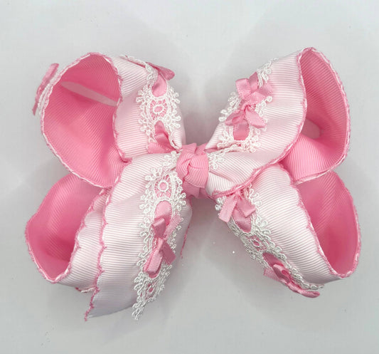 Pink Bow Lace Moonstitch