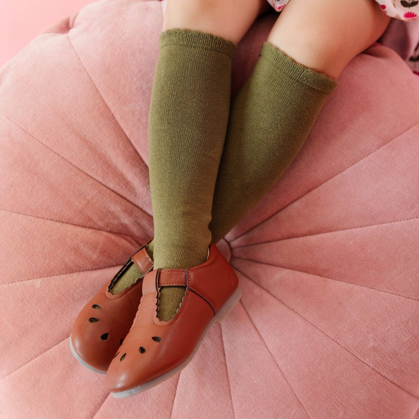 Scalloped Olive Socks