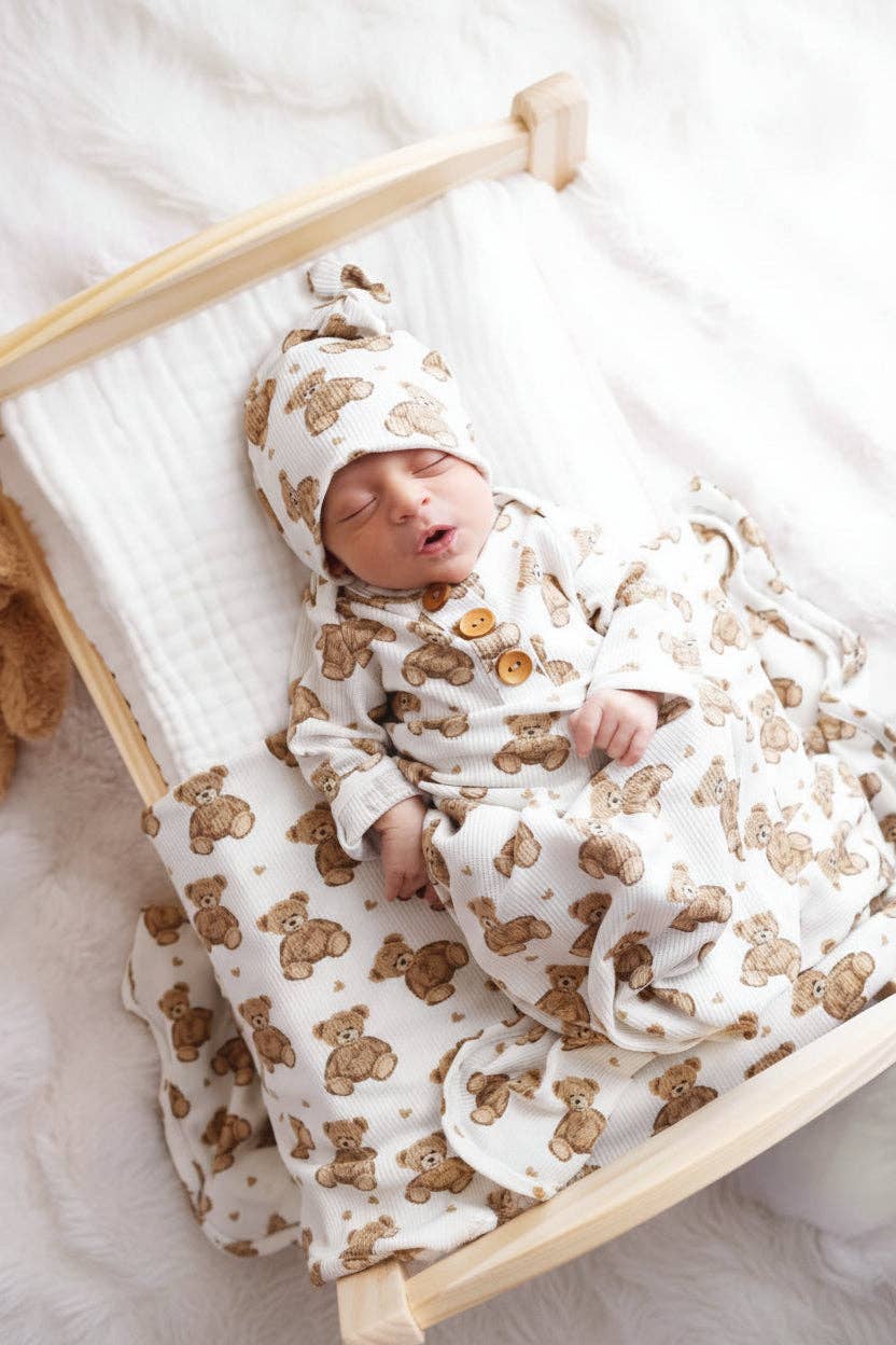 Beary Sweet Bamboo Waffle Newborn Baby Knot Gown
